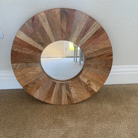 Round Reclaimed Wood Mirror | Circular | 17.8" Dia - Picture 3 of 12